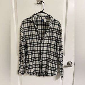 Men’s H&M Small Black & White Long Sleeve Flannel